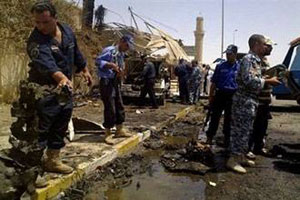 انفجاران يهزان العاصمة العراقية ويخلفان 94 قتيلاً وجريحاً 