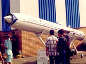 إسرائيل تهدد روسيا ببيع أسلحة لأعدائها