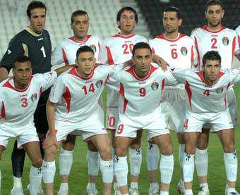 منتخبنا الوطني لكرة القدم يفوز على البحرين 