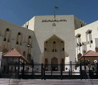 معتصمو العدل في اربد يلوحون بالتصعيد معتصمو العدل في اربد يلوحون بالتصعيد