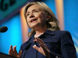 كلينتون تكشف عن تمويل أمريكي من أجل مواقد طهي صديقة للبيئة 