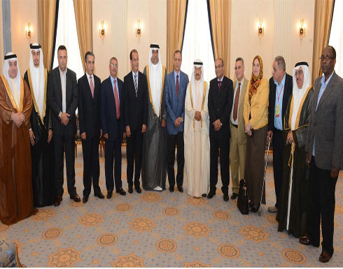 رئيس وزراء البحرين يستقبل مدير عام وكالة الانباء الاردنية ونقيب الصحفيين