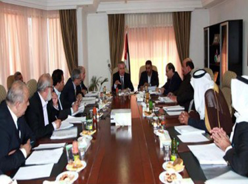 وزير البيئة يؤكد ضرورة ايجاد الحلول المتكاملة لإدارة النفايات الطبية وزير البيئة يؤكد ضرورة ايجاد الحلول المتكاملة لإدارة النفايات الطبية