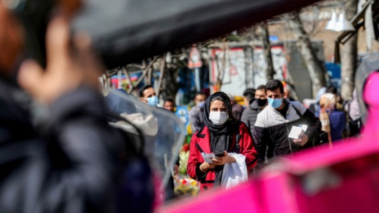 أزمات إيران على حالها .. وخامنئي يبشر بالازدهار