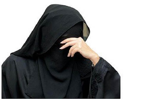 خليجي يصيب زوجته بعاهة مستديمة لشكه في سلوكها