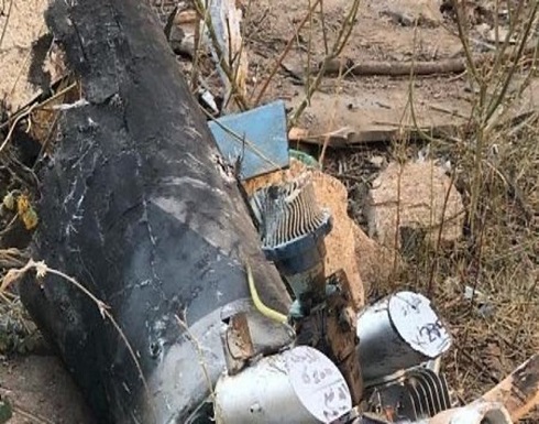 جازان.. إصابة 4 مدنيين بمطار الملك عبدالله من شظايا مسيرة حوثية أسقطها التحالف جازان.. إصابة 4 مدنيين بمطار الملك عبدالله من شظايا مسيرة حوثية أسقطها التحالف