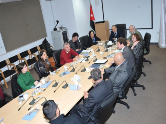 حلقة نقاشية حول القضايا البيئية في الأردن وادارتها بالجامعة الألمانية الأردنية