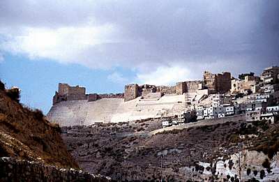 النصرات: اللامركزية مشروع اصلاحي لبناء حكم محلي متطور في الكرك