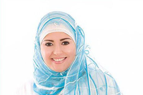 صابرين: غير نادمة على ارتداء الباروكه