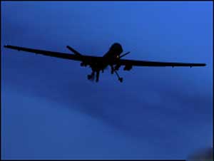 12 قتيلا في غارتين أمريكيتين بباكستان