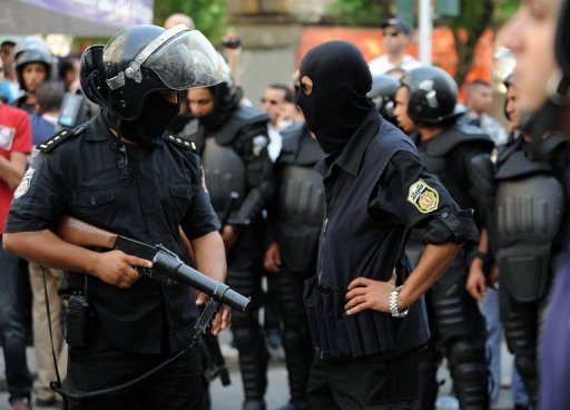 مواجهات بين الأمن التونسي ومجموعة جهادية مسلحة مواجهات بين الأمن التونسي ومجموعة جهادية مسلحة