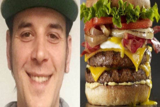 بريطاني يغير اسمه إلى دبل تشيز برجر بريطاني يغير اسمه إلى دبل تشيز برجر