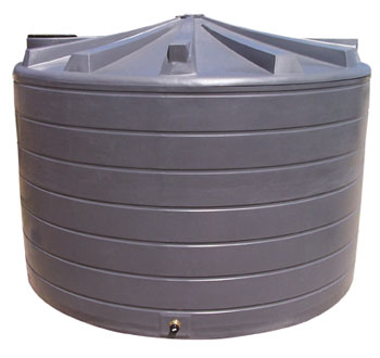 حملات لتنظيف شبكات المياه والخزانات بمدارس الطفيلة وتجمعاتها السكانية