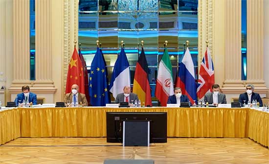 استئناف مفاوضات النووي الإيراني .. ومطالية بعرض أي اتفاق يعقده بايدن على الكونغرس استئناف مفاوضات النووي الإيراني .. ومطالية بعرض أي اتفاق يعقده بايدن على الكونغرس