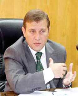 وزير الطاقة يفتتح المعرض الدولي الاول للنفط والغاز  