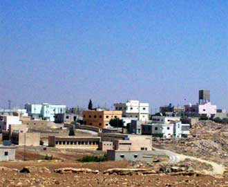 مواطنو مؤتة والمزار يطالبون باستحداث مدارس اساسية