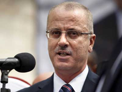 رئيس الوزراء الفلسطيني: نعمل للخلاص من التبعية الاقتصادية لإسرائيل رئيس الوزراء الفلسطيني: نعمل للخلاص من التبعية الاقتصادية لإسرائيل