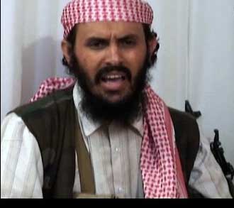 القاعدة تعلن إنشاء "جيش عدن أبين"