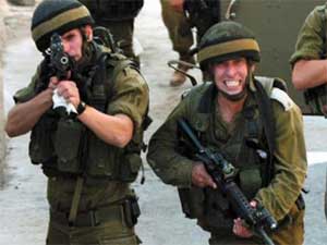 اصابة شاب فلسطيني برصاص الاحتلال شمالي غزة