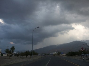 طقس غائم الخميس ولطيف الجمعة طقس غائم الخميس ولطيف الجمعة