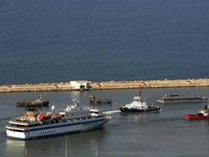 قافلة "تحيا فلسطين" تتوجه لغزة محملة بالمساعدات 