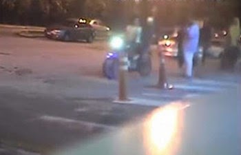 سرقوا "ايباد " من بين يديه !