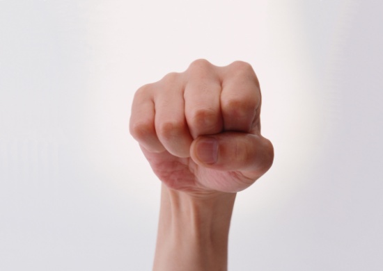 يقتل عمه بسبب دفاعه عن كوريا الجنوبية ضد منتخب بلدهما !