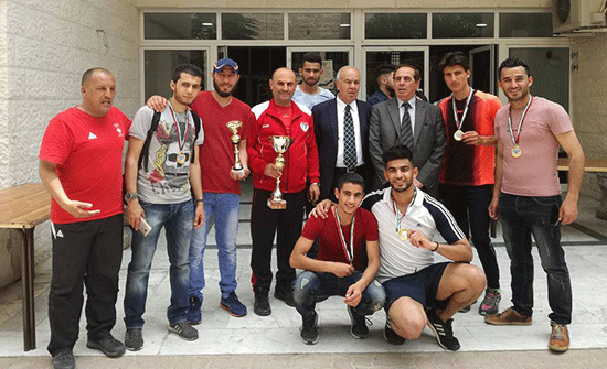 جامعة إربد الأهلية تحرز المركز الأول في سباق ضاحية جامعة فيلادلفيا