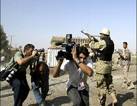 67 صحفيا قتلوا عام 2012 بينهم 28 سورية 67 صحفيا قتلوا عام 2012 بينهم 28 سورية
