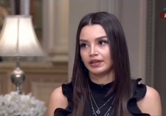 شاهد… الراقصة الروسية جوهرة تكشف تفاصيل توقيفها: “كانت ايام صعبة” شاهد… الراقصة الروسية جوهرة تكشف تفاصيل توقيفها: “كانت ايام صعبة”