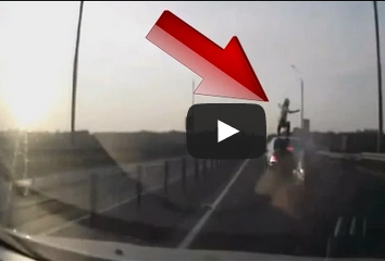 شاهد..  كيف نجا من الموت!