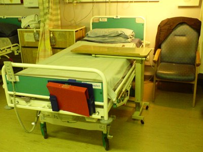 وفاة مصاب متأثراً بجراحه في " وادي عبدون "