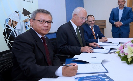 بالصور : اتفاقية شراكة بين "المهندسين" و "العمل الدولية" بالصور : اتفاقية شراكة بين "المهندسين" و "العمل الدولية"