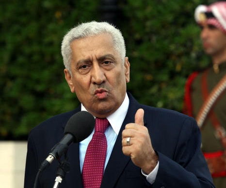 النسور خلال اجتماع مع الدفاع المدني : لا داعي للقلق او الذعر