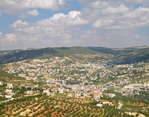 حملة نظافة للمواقع السياحية في عجلون