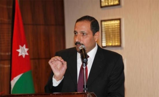 وفد عماني يزور معهد الادارة العامة