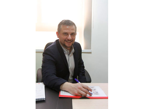 المدير الفني باتحاد الكرة يكشف عن خططه المستقبلية المدير الفني باتحاد الكرة يكشف عن خططه المستقبلية