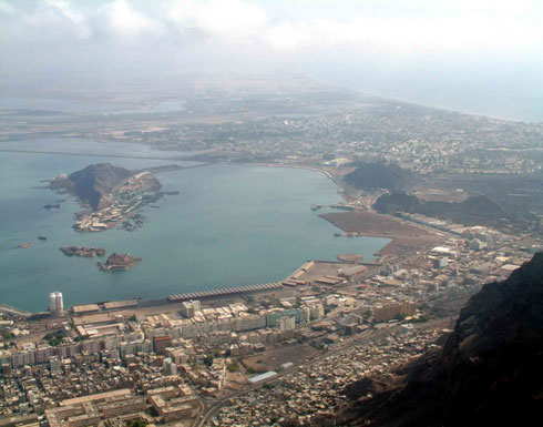 إنزال بري في عدن خلال 48 ساعة