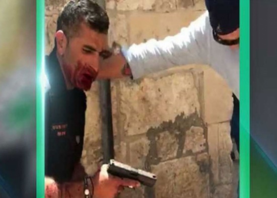 الشهيد الكسجي .. لم ينسى صرخات المرابطات (فيديو) الشهيد الكسجي .. لم ينسى صرخات المرابطات (فيديو)