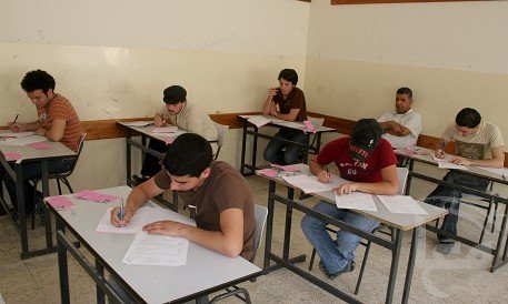 109052 طالبا يتقدمون لامتحان التوجيهي يوم الأحد 109052 طالبا يتقدمون لامتحان التوجيهي يوم الأحد