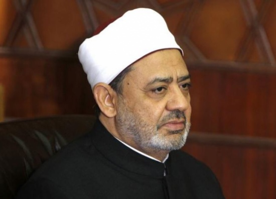 توجيه دعوة لشيخ الأزهر لإلقاء كلمة عن السلام في افتتاح المونديال