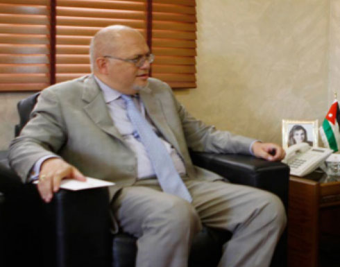 وزير الأشغال يبحث سبل التعاون مع فلسطين