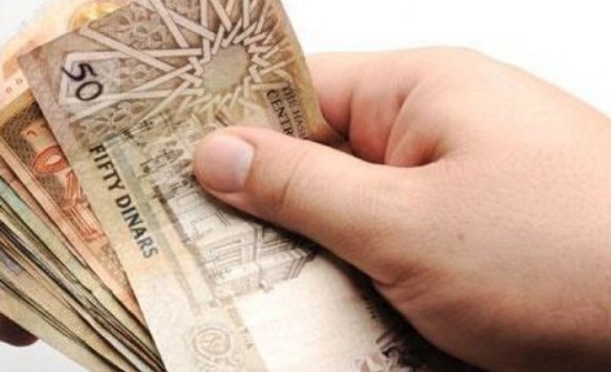 توصية برفع الحد الأدنى للأجور إلى 250 دينارا توصية برفع الحد الأدنى للأجور إلى 250 دينارا