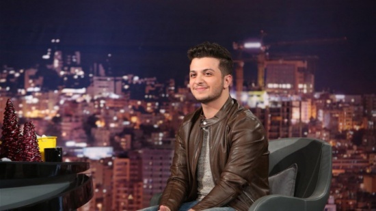 بعيداً من "هلا بالخميس"... معن برغوث يفجر موهبة جديدة