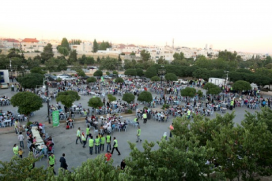 حفل افطار لـ 1500 يتيم في حدائق الحسين