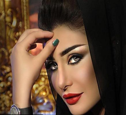 أزياء وإطلالات المذيعة والممثلة الجميلة أمل العوضي " صور " أزياء وإطلالات المذيعة والممثلة الجميلة أمل العوضي " صور "