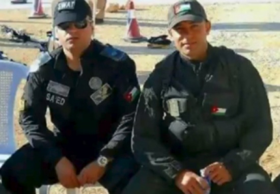 والدة الشهيد العبادي:"رأيت الرسول يُطفئ النار في الاردن"  دون ان تُمس عباءته البيضاء بسوء