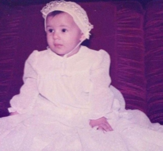 احزروا من هي هذه الطفلة " صور "