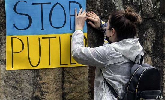 موسكو تهدد ويكيبيديا الروسية بسبب مقال "الغزو الروسي"