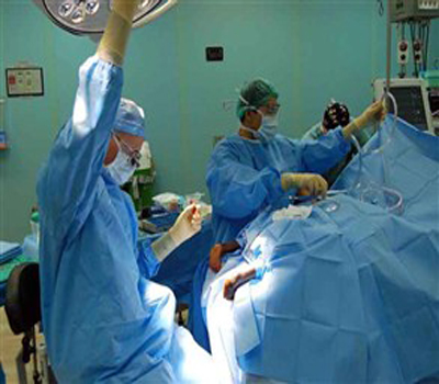 فتاة في الـ 13 تلد 3 توائم